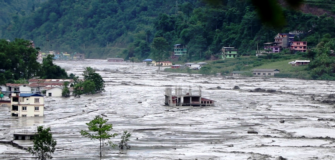 आज काठमाडौंसहित यी १२ जिल्लामा बाढीको सम्भावना, सतर्कता अपनाउन आग्रह