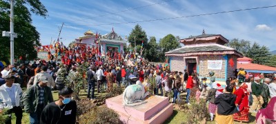 डडेल्धुराको उग्रतारा मन्दिरमा अष्टमी मेला (तस्बिरहरु)