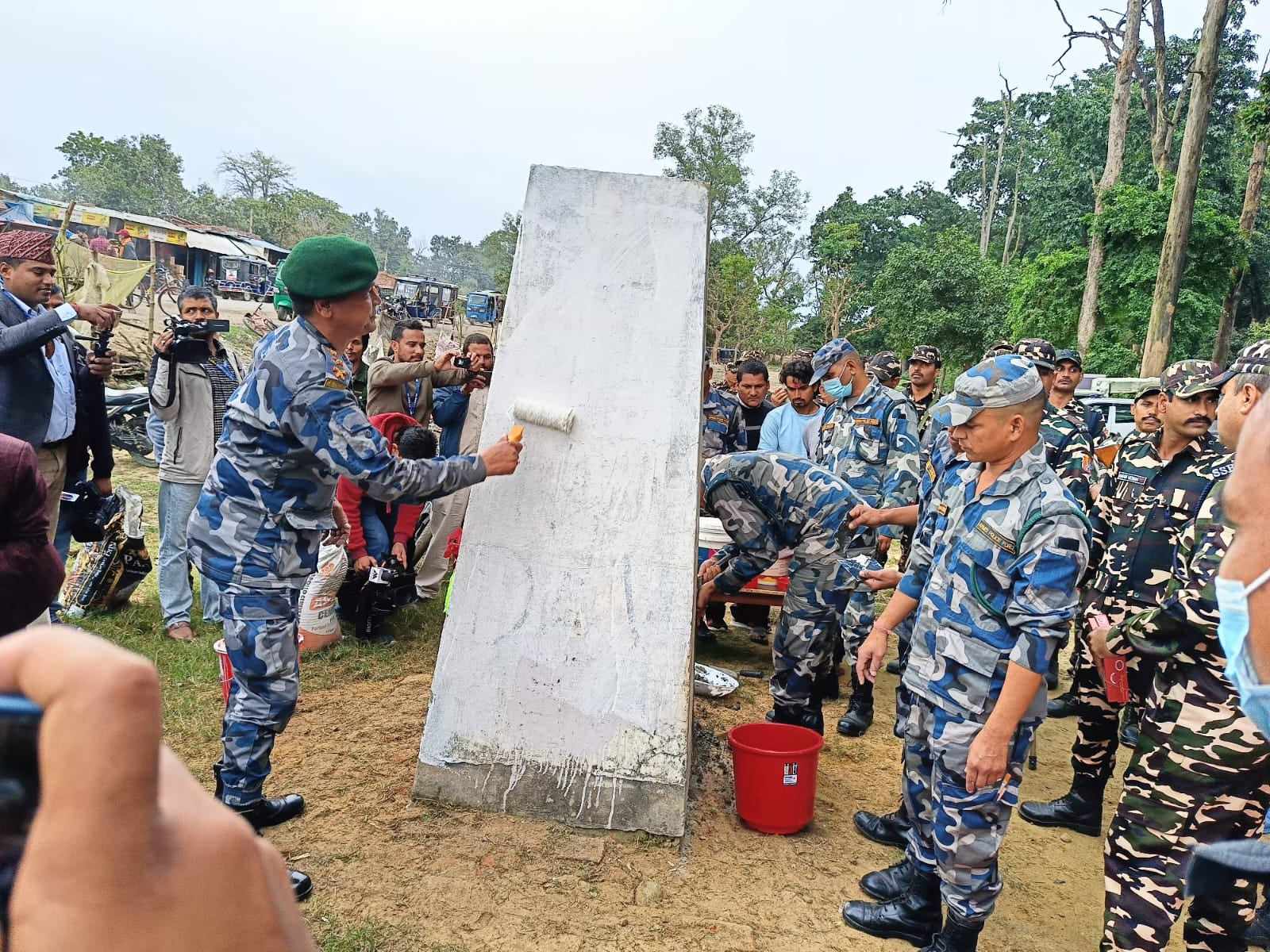 सुदूरपश्चिममा रहेका नेपाल–भारत सीमास्तम्भ मर्मत थालियो